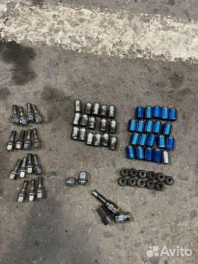 Гайки болты для колёс