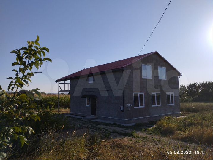 Дом 200 м² на участке 6 сот.