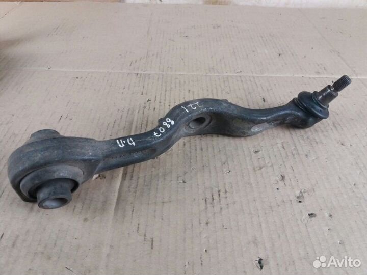 Рычаг поперечный передний левый Mercedes-Benz