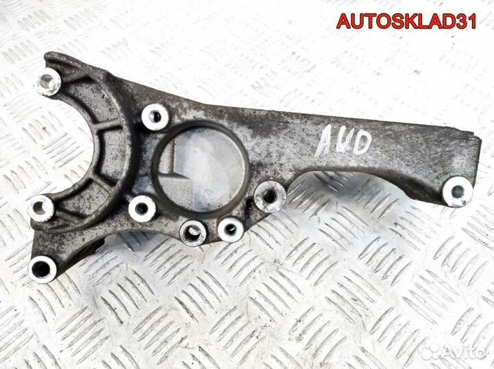 Кронштейн генератора VW Polo 1.4 AUD 032145109R