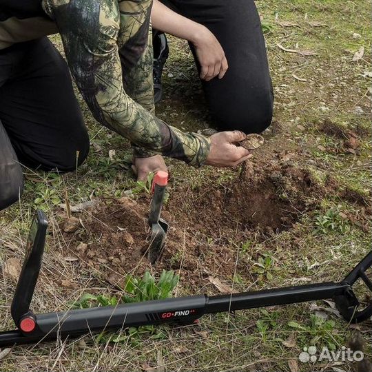 Металлоискатель Minelab GO-find 44