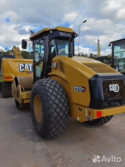 Каток грунтовый аренда