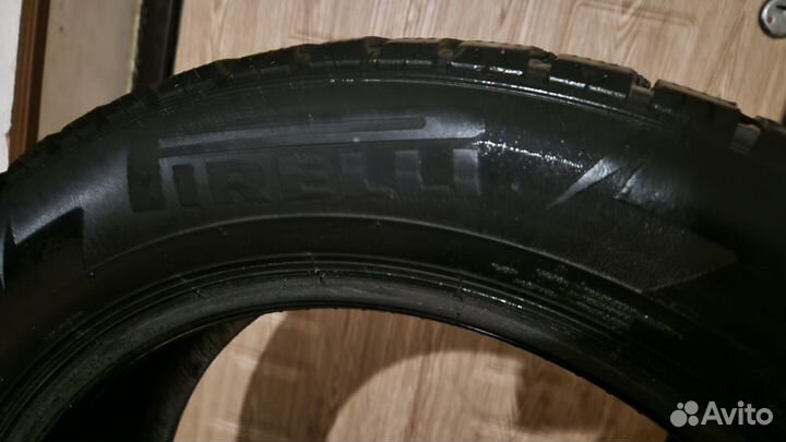 Pirelli P Zero 215/60 R17