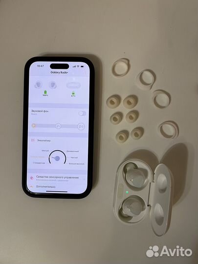 Bluetooth наушники TWS Samsung Galaxy Buds+