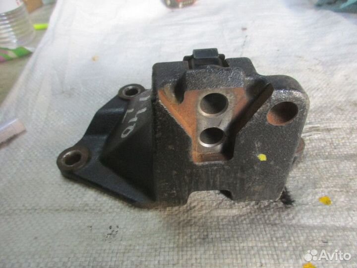 Кронштейн кпп Hyundai i40 2011-2019 (452113B680)