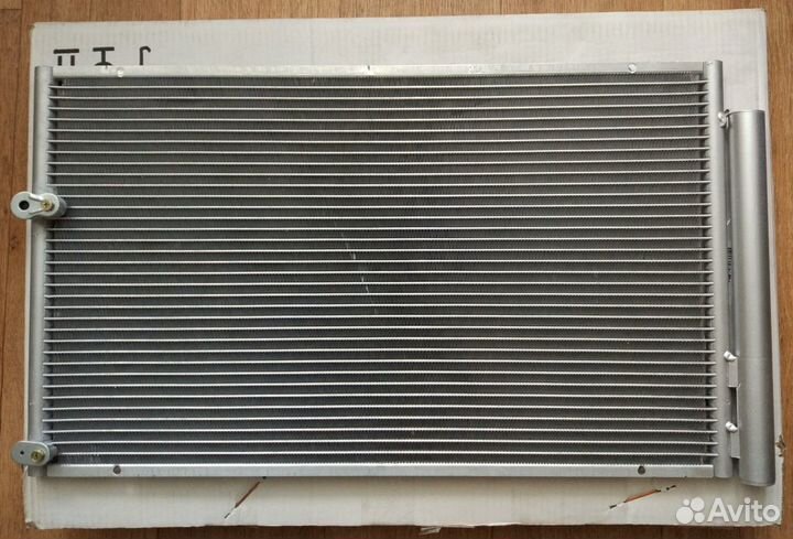 Радиатор кондиционера Toyota Prius 20 (04-09)