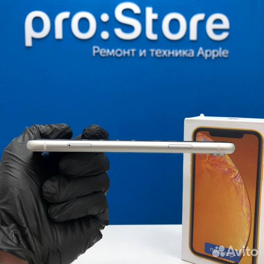iPhone Xr, 128 ГБ