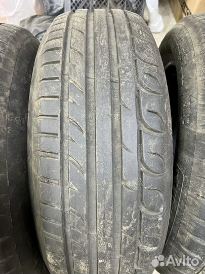 Kormoran Ultra High Performance 215/60 R17