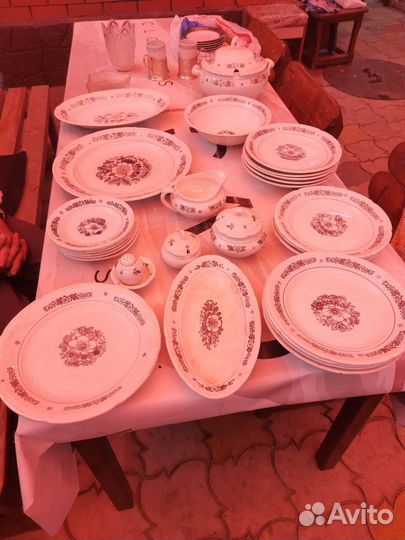 Столовый сервиз новый гдр