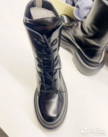 Ботинки женские 38 Precise