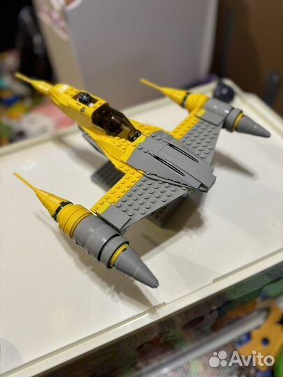 Lego Star Wars Naboo Starfighter 75092
