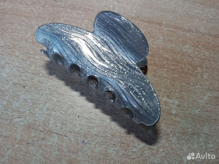 Крабик для волос