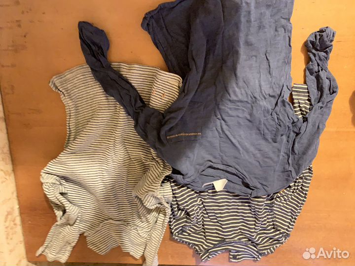 Два пакета с детскими вещами