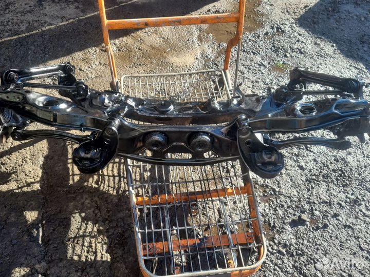 Мерседес w 202 w 208 подрамник в сборе