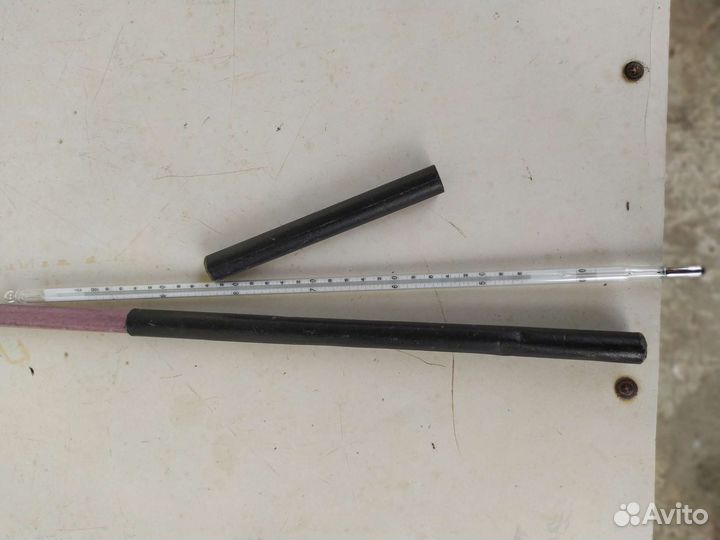 Градусник бытовой