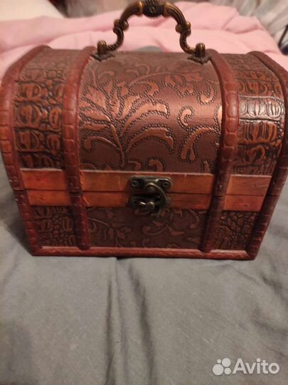 Шкатулки разные