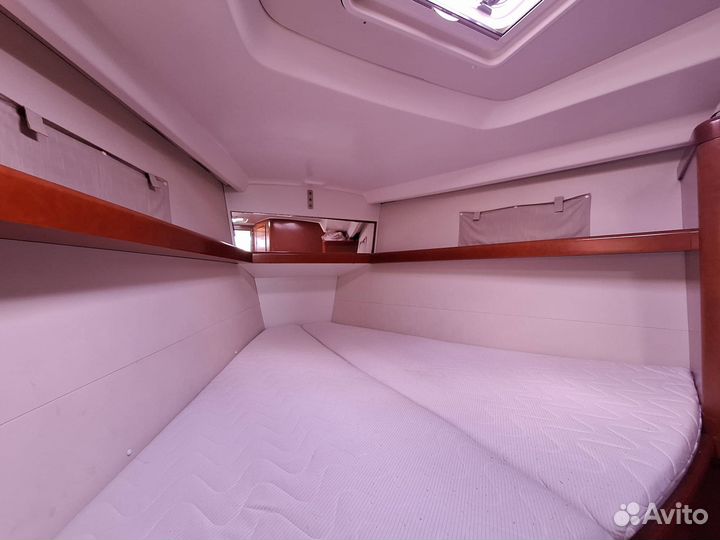 Парусная яхта Beneteau Oceanis 43