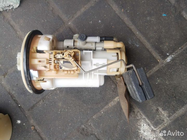 Бензонасос Лексус RX-300
