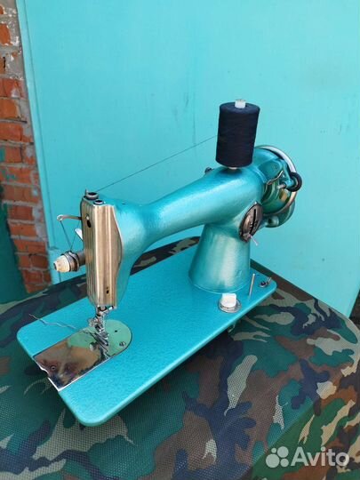 Швейная машина подольск 2м