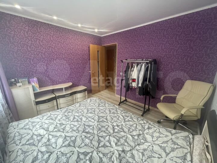 4-к. квартира, 75,2 м², 1/3 эт.