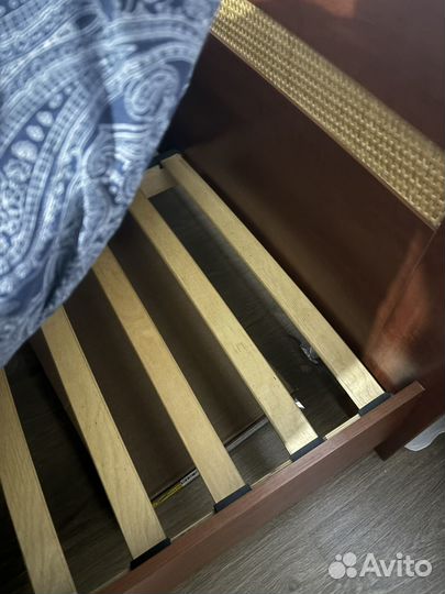 Кровать двуспальная 160х200 с матрасом бу