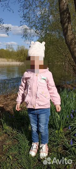 Куртка-ветровка для девочки