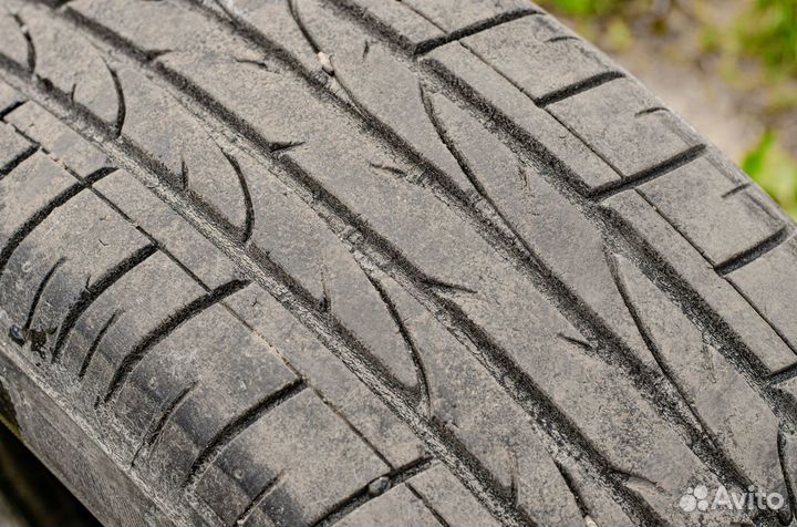 Bridgestone Dueler H/P Sport 215/65 R16