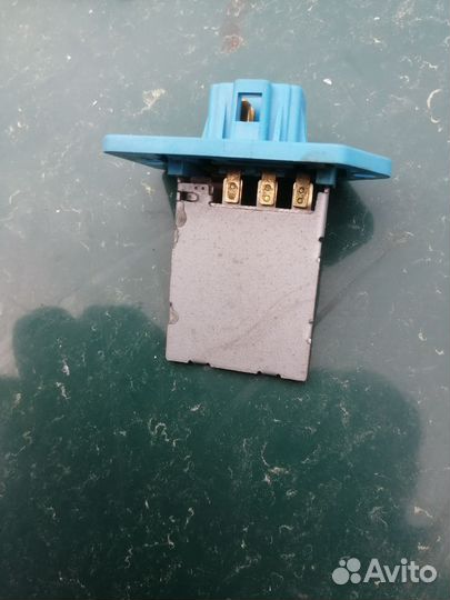 Резистор отопителя киа Рио 4