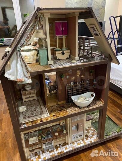 Домик кукольный ручная, эксклюзивная работа