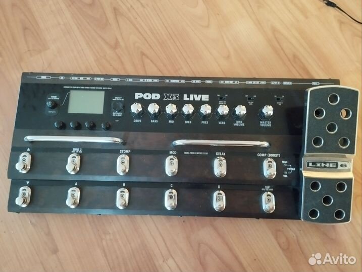 Line 6 POD x3 live гитарный процессор