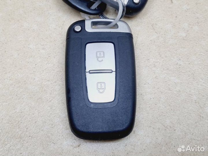 Ключ зажигания Hyundai Santa Fe 2 рест. 2.4 G4KE