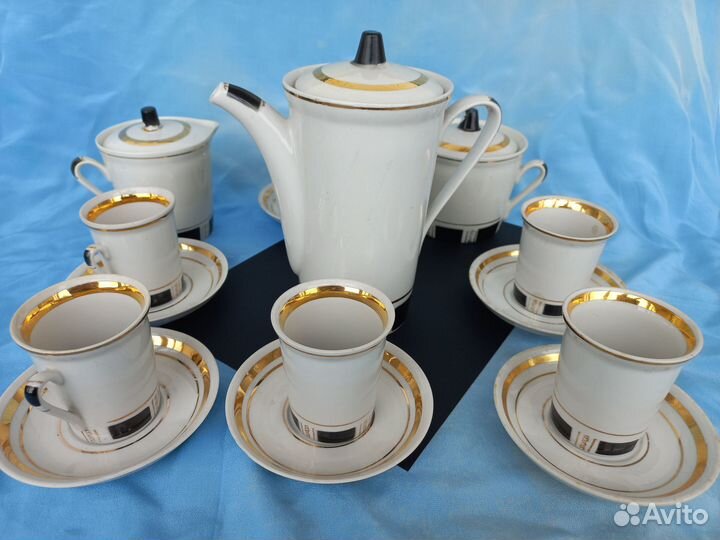 Кофейный сервиз Чёрное и белое. Фарфор, авангард