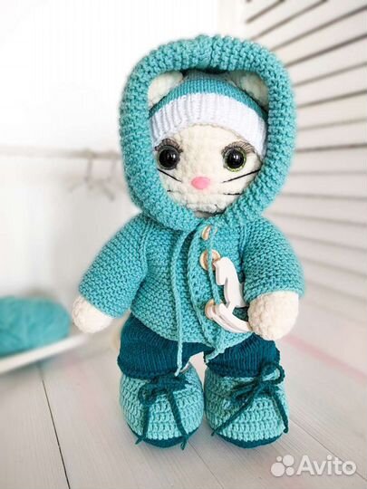 Кошка вязаная Кошка ручной работы. Кот плюшевый