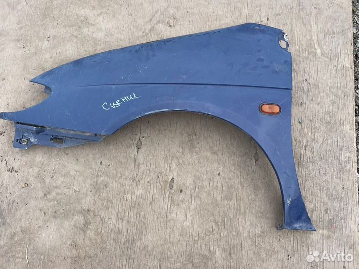 Рено сценик 1 Крыло переднее левое