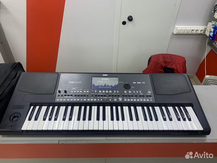 П95) Синтезатор korg PA600