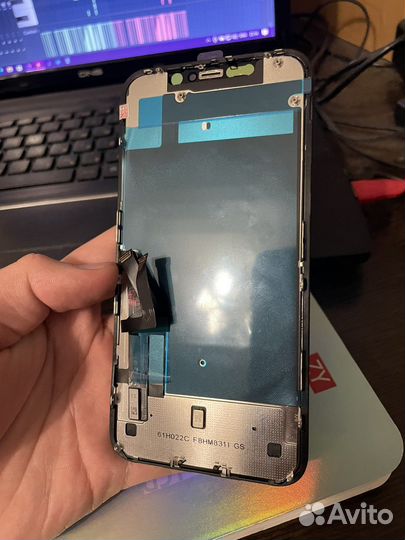 Дисплей iPhone 11