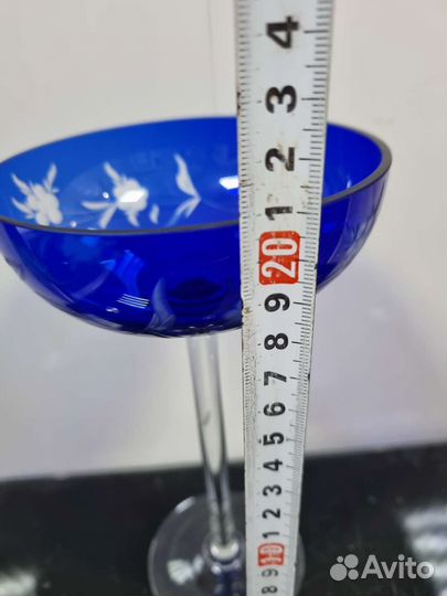 Ваза на ножке, кобальт. По диаметру не большая