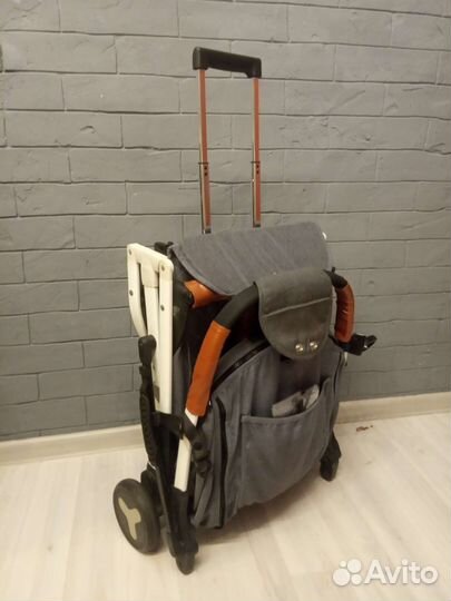 Коляска nuovita