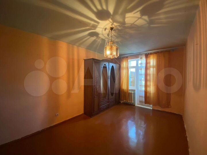 3-к. квартира, 65 м², 3/5 эт.