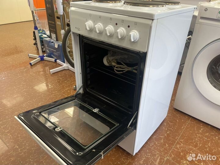 Электрическая плита Лада 14027(Сенной)