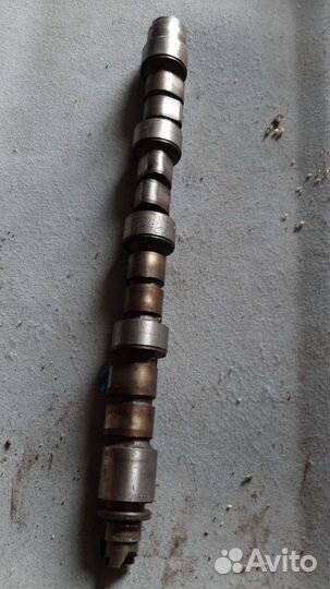 Распределительный вал Пежо 206