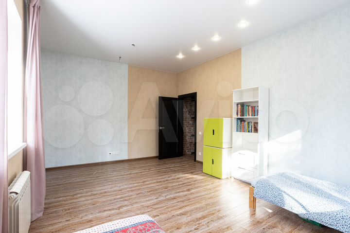 Коттедж 267,4 м² на участке 15 сот.