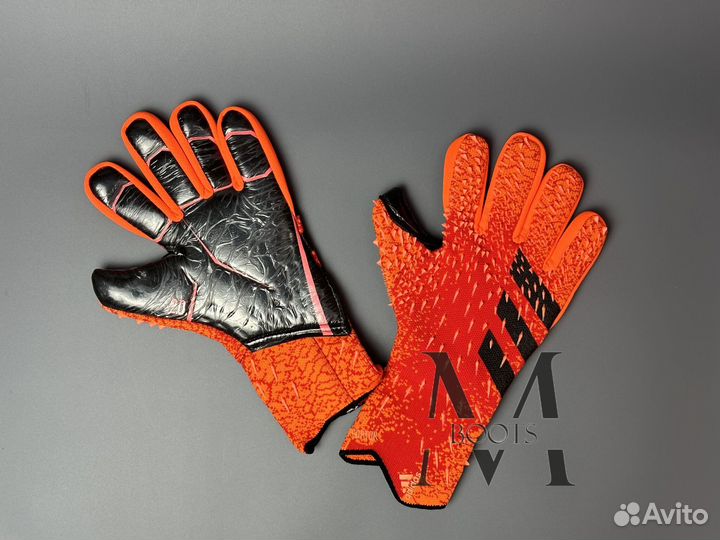 Вратарские перчатки Adidas