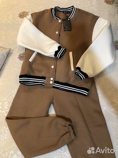 Спортивный костюм женский новый