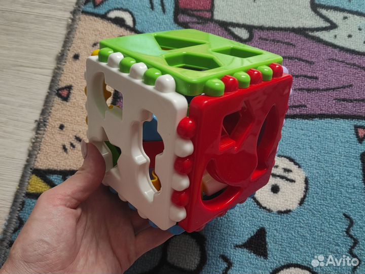 Развивающие игрушки