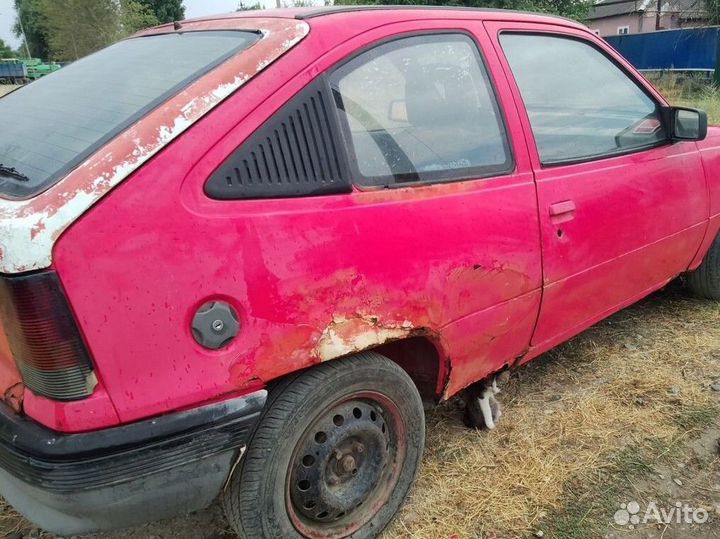 Opel Vivaro цельнометаллический, 1992