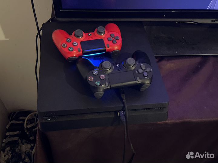 Sony PS4 slim 1tb