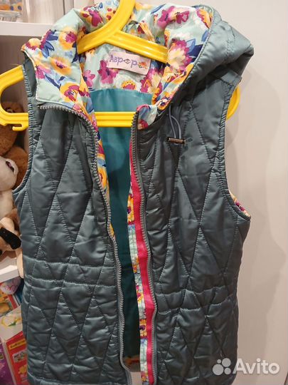 Джинсовая куртка, жилетка, джинсы