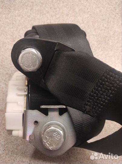 Ремень безопасности 3х точечный