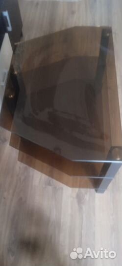 Стеклянная тумба
